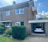 Hauptbild Kaufen und Einziehen! Familienfreundliches Einfamilienhaus in der Euskirchener Südstadt